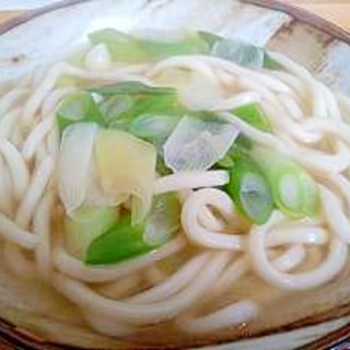 簡単絶品★しょっつる（いしる）うどん・そば